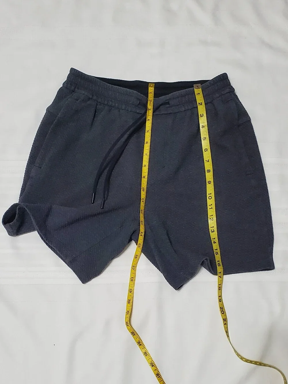 Lululemon At Ease Men Short-7